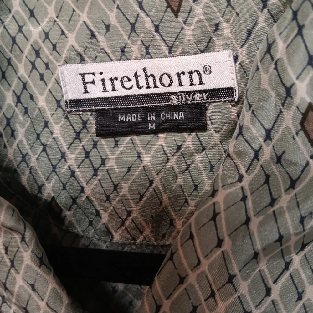 Firethorn Mens Shirt Size M 100% Silk Green with Geometric - Picture 2 of 6